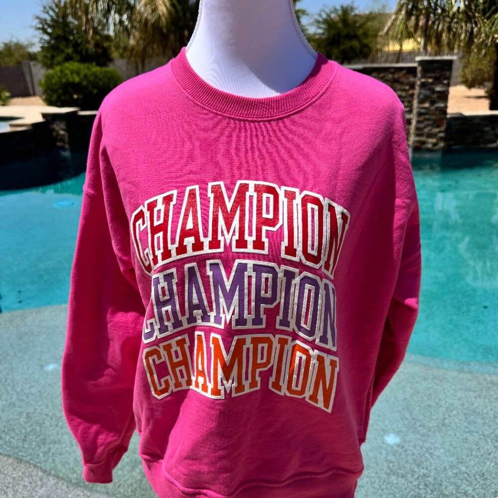 Women's Pink Champion Logo Sweatshirt - Crewneck